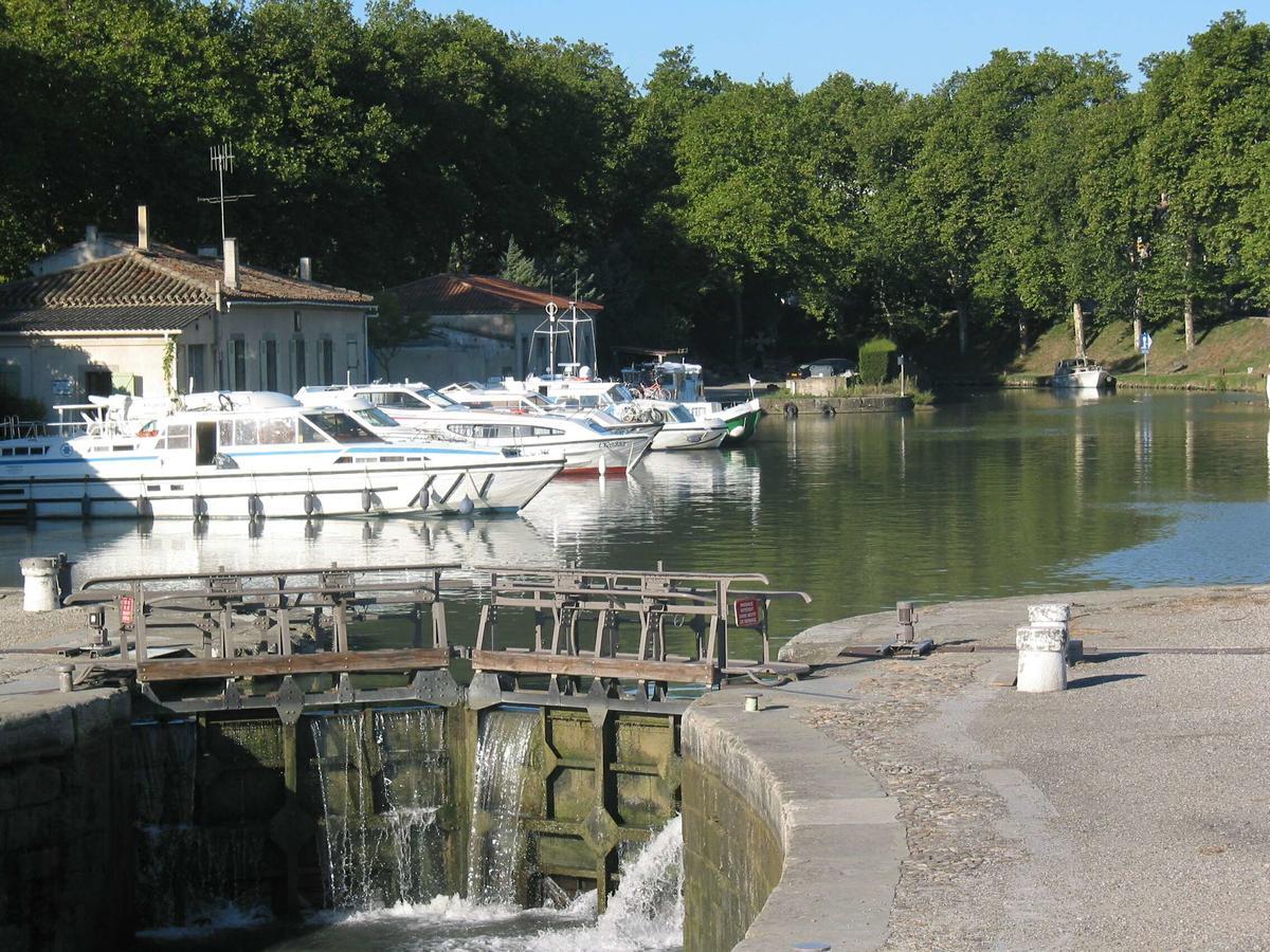 Le Bristol Appartement Canal & Chenier Canaldumidi Carcassonne Exterior foto